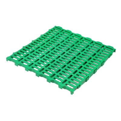 China 2022 Goat Farm Factory Direct Sale Plastic Slatted Goat Sheep Breeding Floor for sale