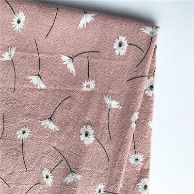 China Factory Outlet 100% Cotton Soft Woven Crepe Textile 140gsm Floral Printed Fabric Shrink-Resistant For Ladies Skirt for sale