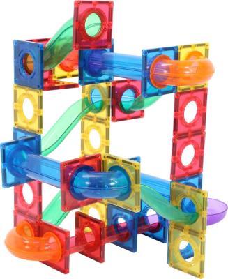 China Construction toy 70pcs murmelbahn kugelbahn plastic multicolor magnetic marble tile building block run toy sets running track cube for sale