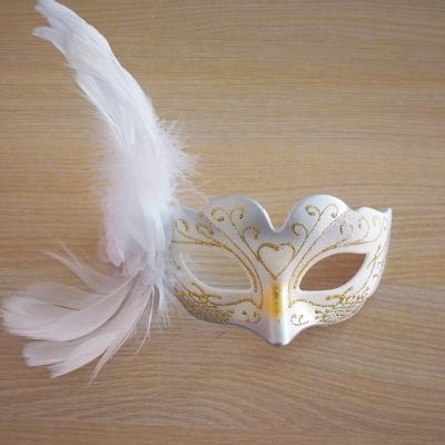 China High Quality Hot Sell Party Amazon Masquerade Ball Plastic Feather Phantom Of The Opera Mask Lightweight Eco-friendly Mask Eco-Friendly for sale