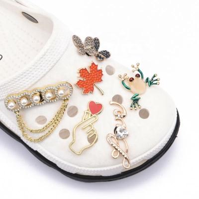 China HOT Sale Designer Shoes Accessories Metal Clog Shoes Croc Charms For Sandal Shoe Decoration Halloween Party Gift for sale