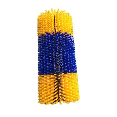 China Livestock Scratch Brushes Horse Scratcher Massage Brush for sale