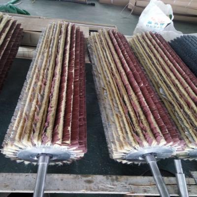 China Industry Round Sisal And Sandpaper Polishing Roller Brush For Wood Polishing Machine for sale