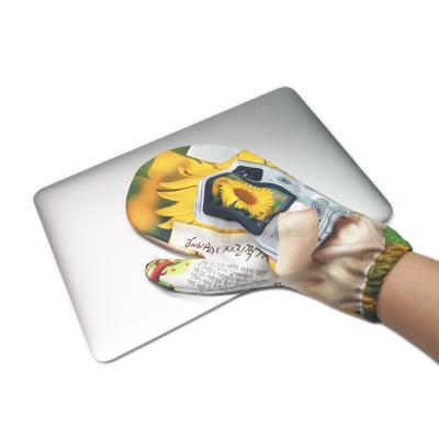 China Eco-Friendly Custom Microfiber Cleaning Mitt With Sublimation Printing for sale