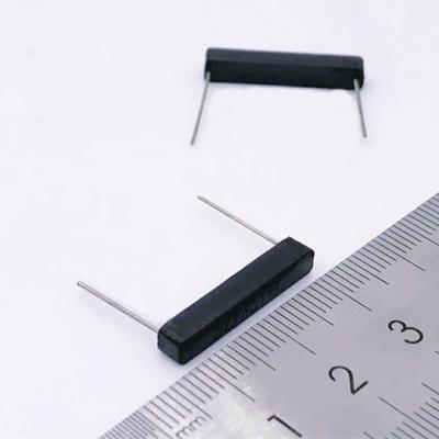 China Plastic Housing Normally Closed Reed Contact Reed Switch /Magnetic Reed Sensor 23.5*4.2*3.8mm for sale