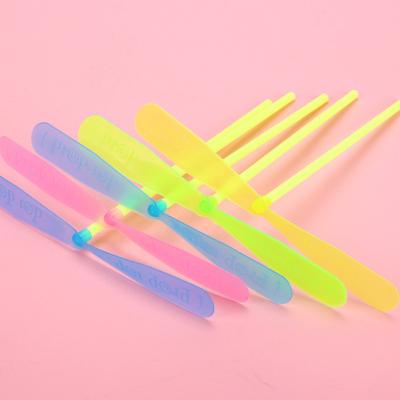 China Led Flashing Toys Wholesale New Flying Dragonfly Plastic Lighting Bamboo Toys Kids Hands Thruster Glowing Toy for sale