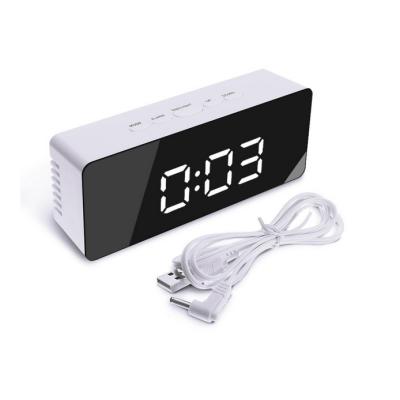 China Hot Selling Popular Antique Style Mirror Alarm Clock USB Charging Desk Digital Led Table Electronic Clock for sale