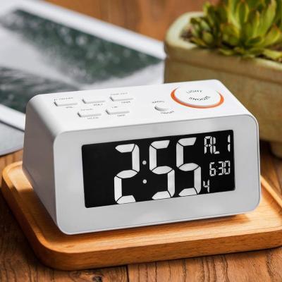 China Alarm Clock Fashion Design Big Led Screen FM Radio Clock With USB Charging for sale