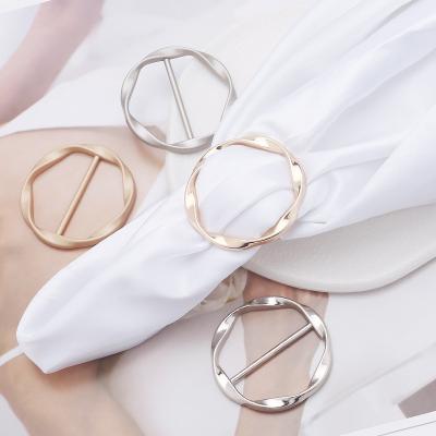 China Women's Dry Cleaning Ring Clip Silk Scarf Shape Metal Around Circle Knot Buckle For T-shirt for sale