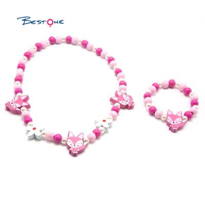 China Cute Hot Pink Bestone OEM Design Kids And Girls Wooden Jewelry Necklace Set With Fox Charm for sale