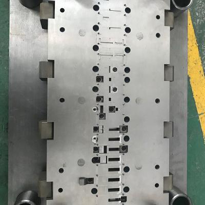 China Customizable industrial equipment precision stamping compression press stamping die mold compression press die steel stamping molds for gas burnee for sale