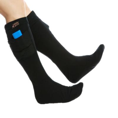 China Anti-slip Soft Breathable Insulated Material Men Rechargeable Battery Operated Warm Women Heated Socks for sale