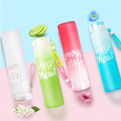 China Portable Cute Colorful Creative Trendy Gradient Personality Gradient Cup Plastic Water Bottle for sale