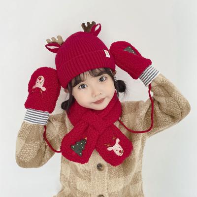 China Soft Touch Feeling Winter Christmas Hat Mitten Scarf Set Red Color for sale