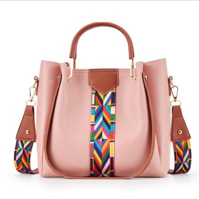 China Newspaper used 2019 hot new cross-body bag for women PU handbag single-shoulder bag for sale