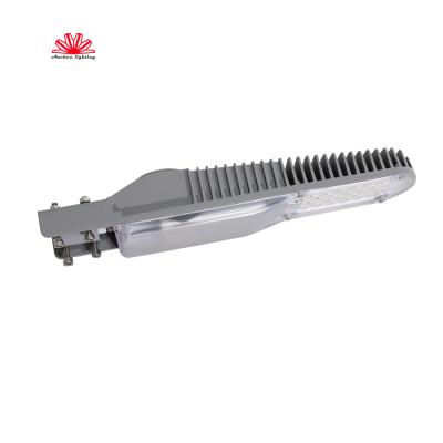 China High quality ROAD 30w led street light price list with waterproof IP66 for sale