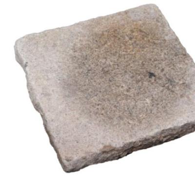 China Modern Exterior Cheap Yellow Or Gray Granite Garden Patio Rock Real Old Finish Paver for sale