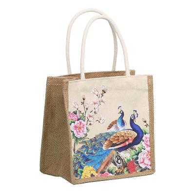 China Custom Eco Reusable Cloth Carrying Recyclable Logo Gift Bags Women Beach Handmade Tote Jute Bag for sale