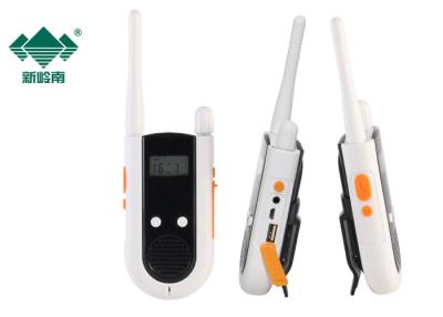 China Prohandcrank-Walkie-talkie Bidirectionele Radio's, Navulbare Batterijwalkie-talkie Te koop