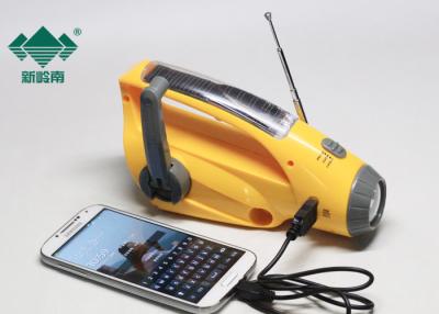 China Long Lasting Solar Panel Emergency AM FM Radio LED Flashlight , Hand Cranked for sale