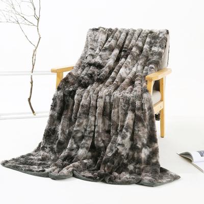 China Super Soft Anti-static Thick Plush Midday Break Flannel PV Double Layer Coral Fleece Blanket For Gift for sale