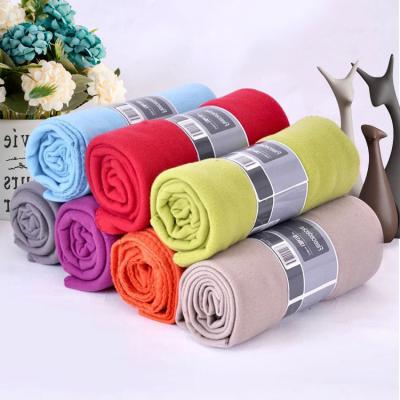 China Anti-Static Portable Folding Double Sided Solid Color Chunky Anti Pilling Warm Polar Fleece Blanket In Roll for sale