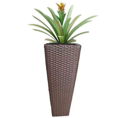 China Eco - Friendly / Durable / Waterproof Indoor Outdoor Garden Plastic Floor Vases , Tall Rattan Flower Pot for sale