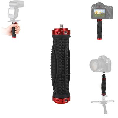 China Handheld Dslr Mobile Phone Speedlight Microphone Dv Recorder Digital Camera Grip Mount Stabilizer for sale