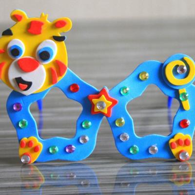 China Funny DIY Decoration Eva Puzzle Glasses Eye Protection Cartoon Educational Foam Toys For Children for sale