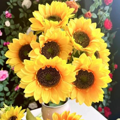 China 7 Heads 7 Head Sunflower Artificial Bouquet Flower Living Room Floor Silk Branches Placed Inside and Outside Decorative Flowers for sale