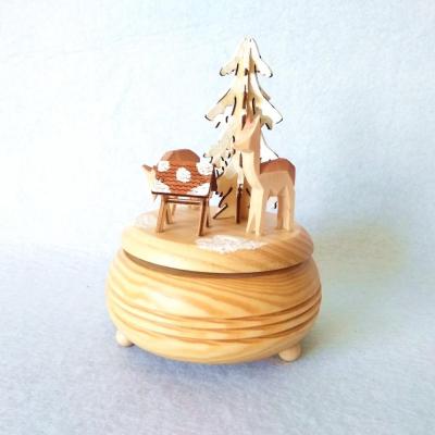 China Wholesale Handcrafted Craft Supplies Wooden Deer Hand Crank Music Box Movement Gift for sale