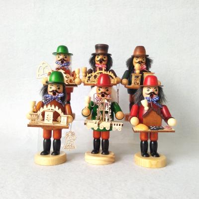 China Christamas Decoration Wood Figures Decor Light Arches Seller German Smoking Man for sale