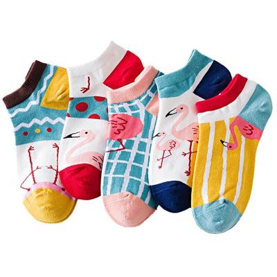 China Wholesale Custom QUICK DRY Knocks Logo Design High Quality Fashion Cartoon Colorful Flamingo Pattern Crew Knocks Woman Happy Socks for sale