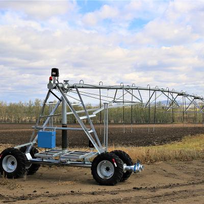 China China Gengze Professional lateral move  irrigation system  Used In Farm à venda