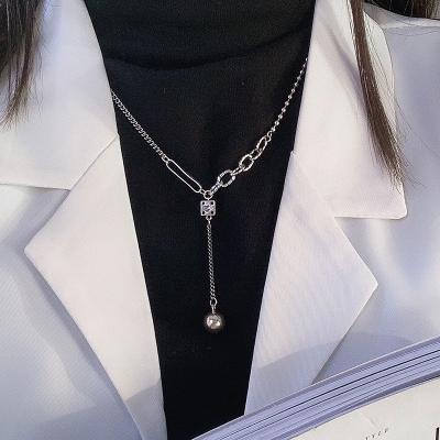 China Fashion Jewelry Romantic Pearl Necklace Grow Leaves Cross Dangle Necklace Wedding America Women Party Chain Gift Short Number Necklaces for sale