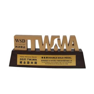 China Europe Customized Wooden Award Trophy For Competition for sale