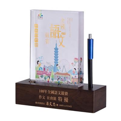 China Functional Customized Europe Logo Language Competition Crystal Trophy Cup With Pen Holder for sale