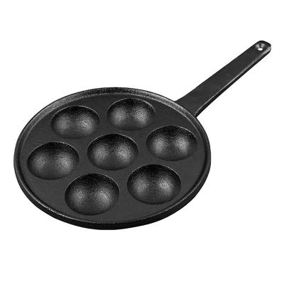 China CLASSIC Seven Holes Cast Iron Bakeware Stuffed Pancake Pan With Long Handle for sale