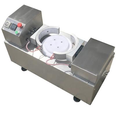 China 2022 High Efficiency Easy Operation Frozen Mousse Cake Forming Machine / Multifunction Round Cake Mold Cold Peeling Machine for sale