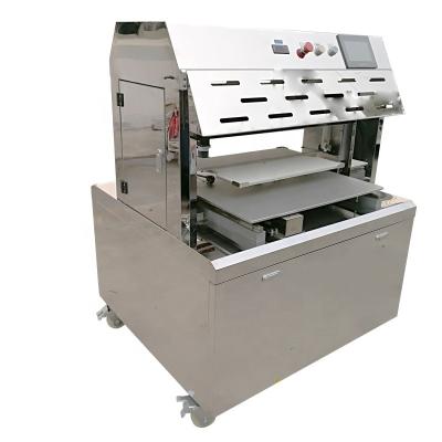 China Hot Selling High Efficiency Easy Operation Multifunctional Commercial Cake Slicer Round Cake and Indoor Square Cake Cutting Machine for sale