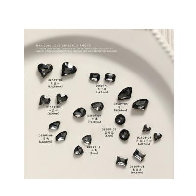 China Crystal Nail Rhinestones Transparent Grey and Transparent Black Diamonds Dark Vintage Jewelry Explosive Flashing Twisted Heart for sale