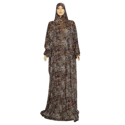 China Good Quality Durable Long Sleeves Spring Autumn Long Robes Ladies Leopard Print Islamic Clothing for sale