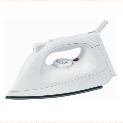 China 1.50m Cord Length LM-208A Dry Iron with Spray  Aluminum Soleplates for sale