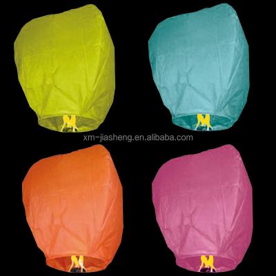 China Wholesale Europe 100% Biodegradable Eco-friendly Fireproof Chinese Flying Lantern,Handmade Oval Shape Customized Logo Sky Lantern for sale