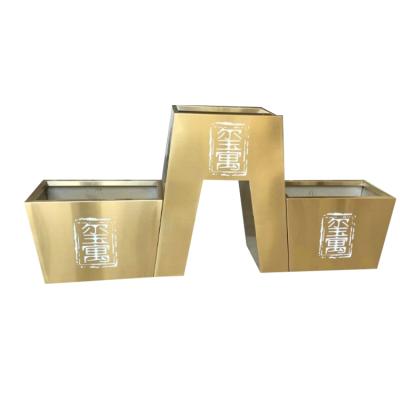 China Large Size Garden Planters Modern Outdoor Rectangular Long Steel Flower Pot for sale