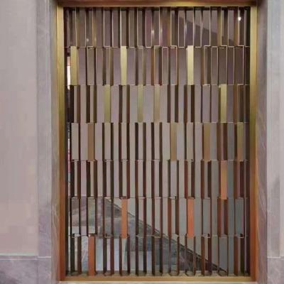 China New Customized French Style Classic/Postmodern Metal Room Size Decorative Divider Screen for sale