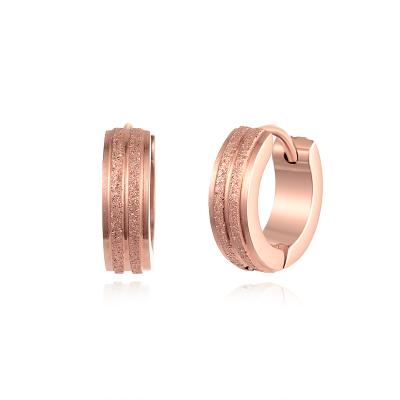 China Fashionable Korean Style Jewelry Haughtily Elegant Gold Plated Women Stainless Steel Hoop Earrings Huggie Hoop Earrings Women for sale