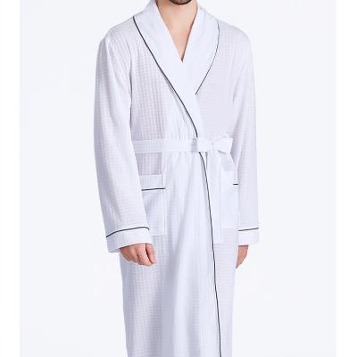 China QUICK DRY Plus Size Gray Cotton Waffle White Mens Spa Hotel Bathrobe Sleepwear Lounge Wear Navy Quick Dry High Quality Knee Length Bathrobe for sale