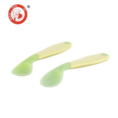 China BPA Free Plastic PP Kids Soup Spoon Feeder Set Tableware Baby Color Changing Heat Felt Spoon For Infant for sale