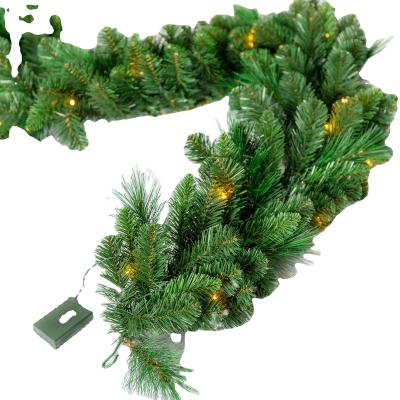 China Each in 5 One Ply Brown Cardboard 2022 High Quality Decorative Holiday Garland PVC Braids Christmas Garland with Led Lights for sale